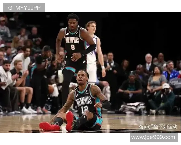 爵士队战胜灰熊队,晋级半决赛:历史性的里程碑