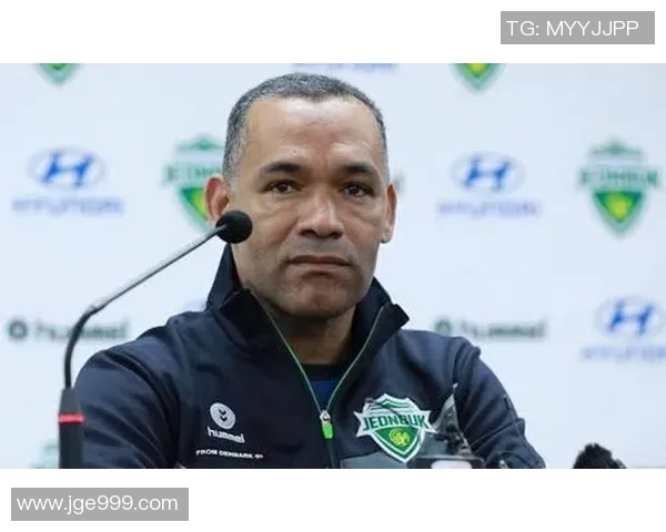 北京北汽队主帅喜获最佳教练荣誉——从默默无闻到万众瞩目